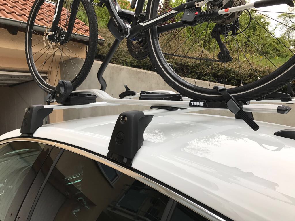 Original Opel Dachträger mit Thule Pro Ride 598