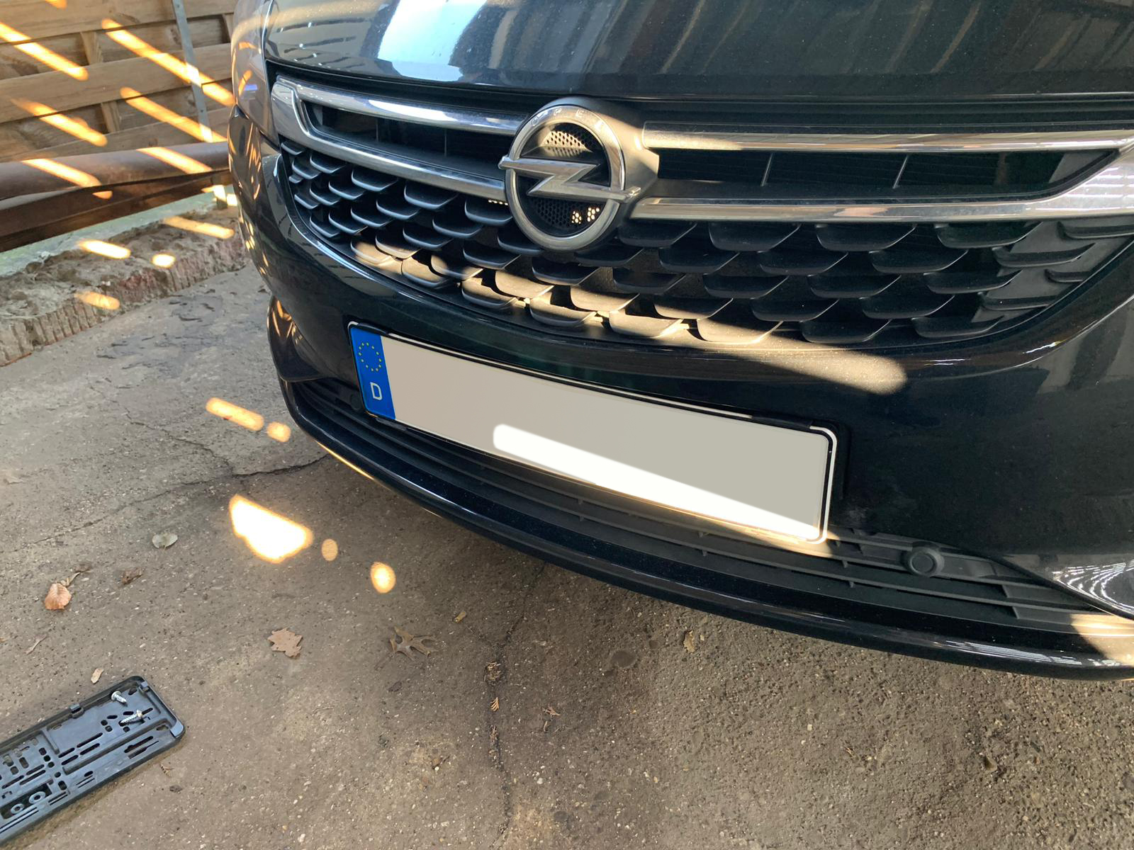 Opel Astra K ST Nachrüstung rahmenlose Kennzeichenhalter