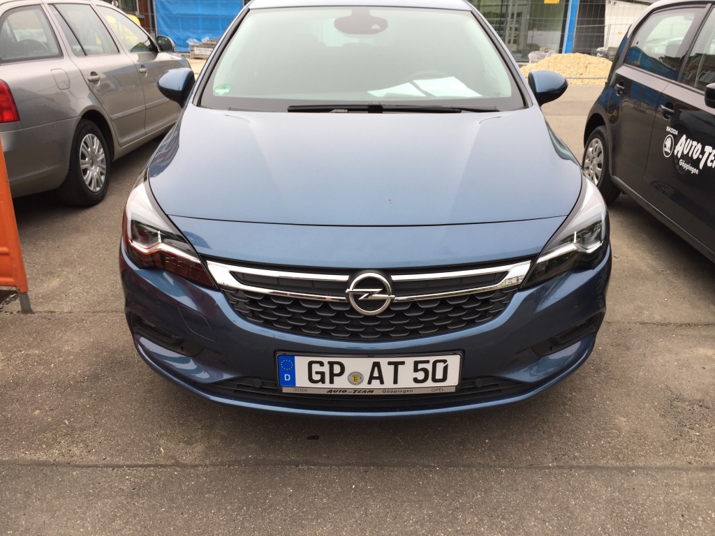 Opel Astra K Azur Blau (nicht meiner) Farbbeispiel!