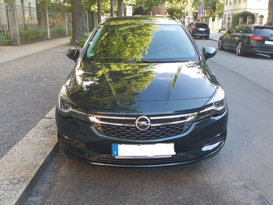 Opel Astra ST 1.6T