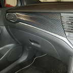 Carbon-Effect dash trim